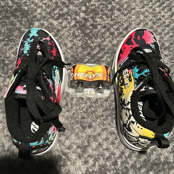 Hellys sneakers multicolor. Used only one time. Hellys never used. - Picture 5 of 5